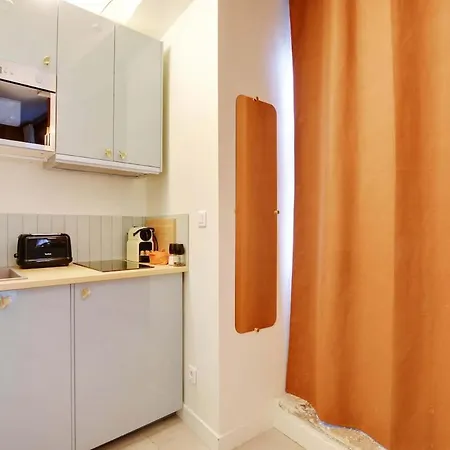 Apartment Cozy In Saint-germain-des-pres - Fully Equipped Paris