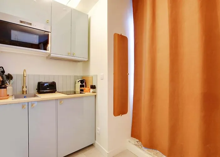 Apartment Cozy In Saint-germain-des-pres - Fully Equipped Paris